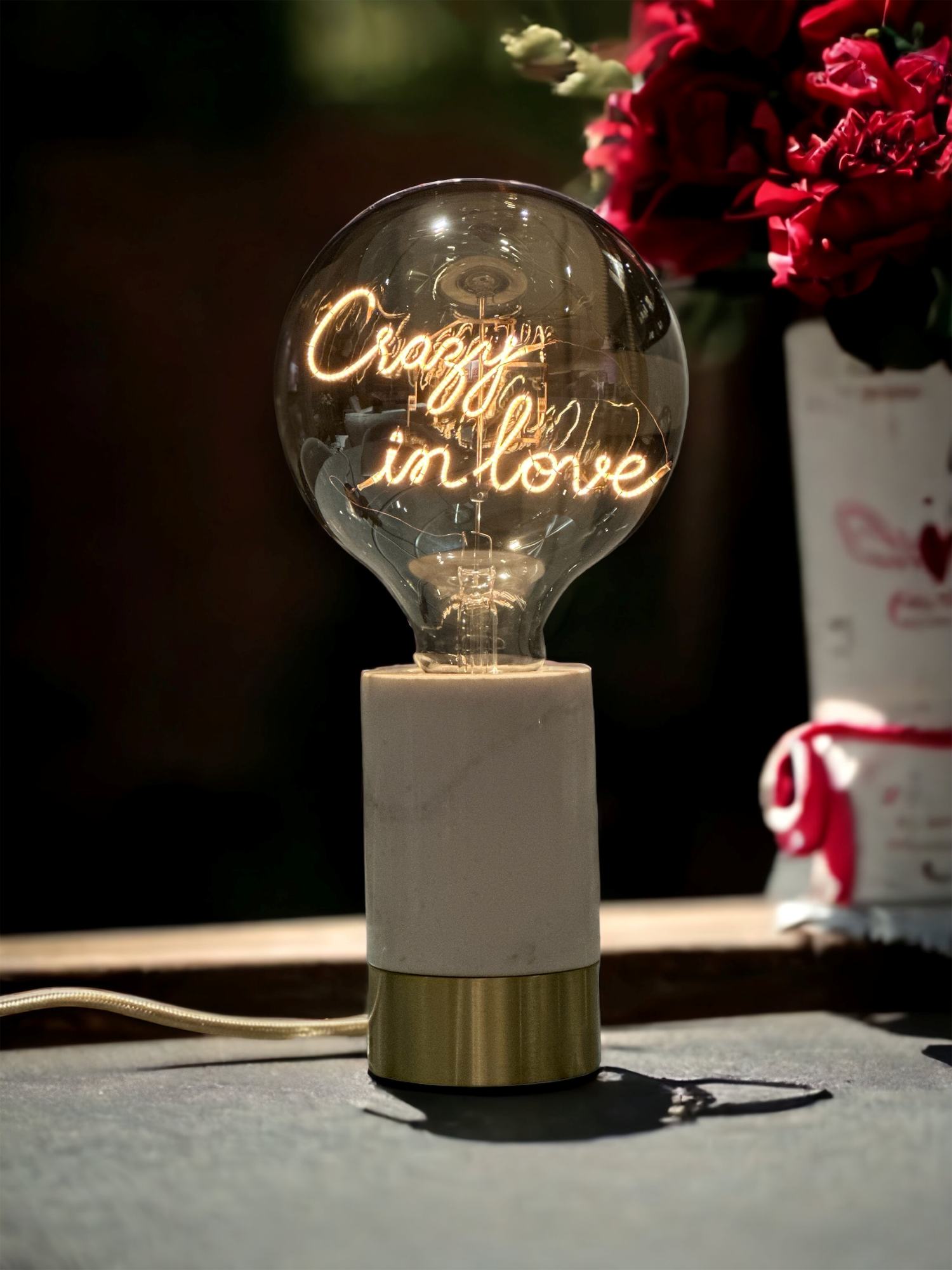 "Crazy in love" LED Deko-Glühbirne – Botschaftsleuchte