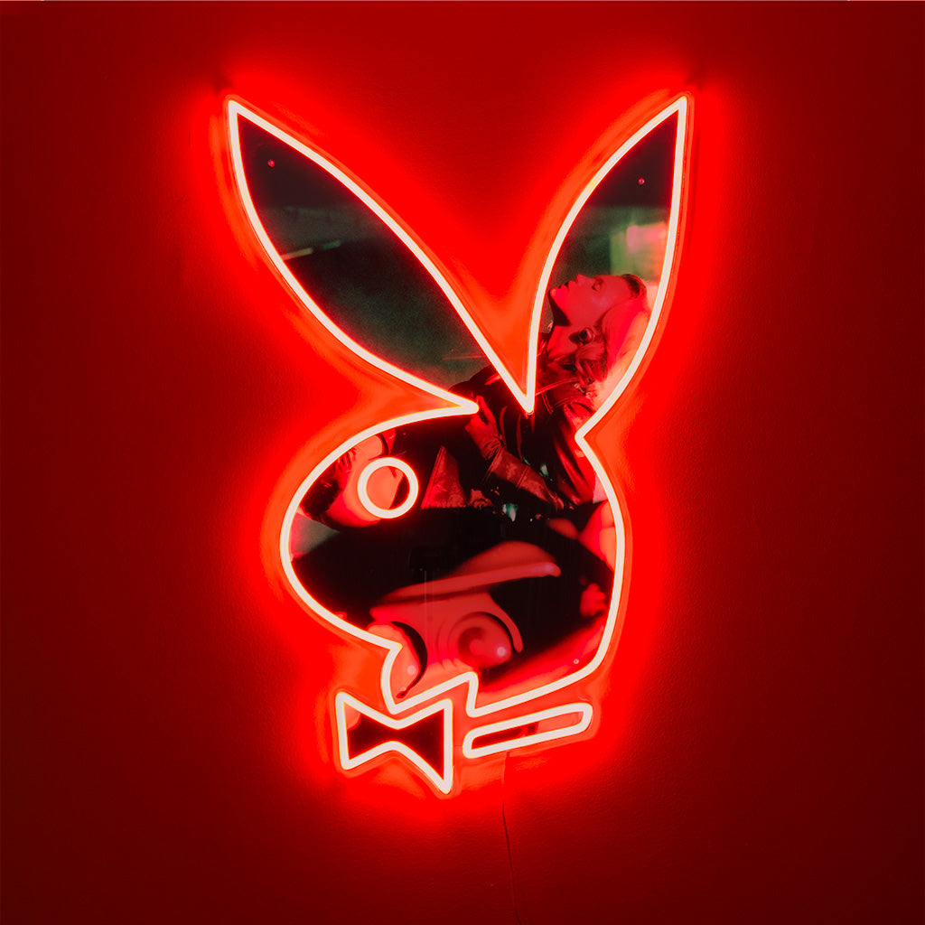 "Car Bunny" LED Neon Playboy Edition