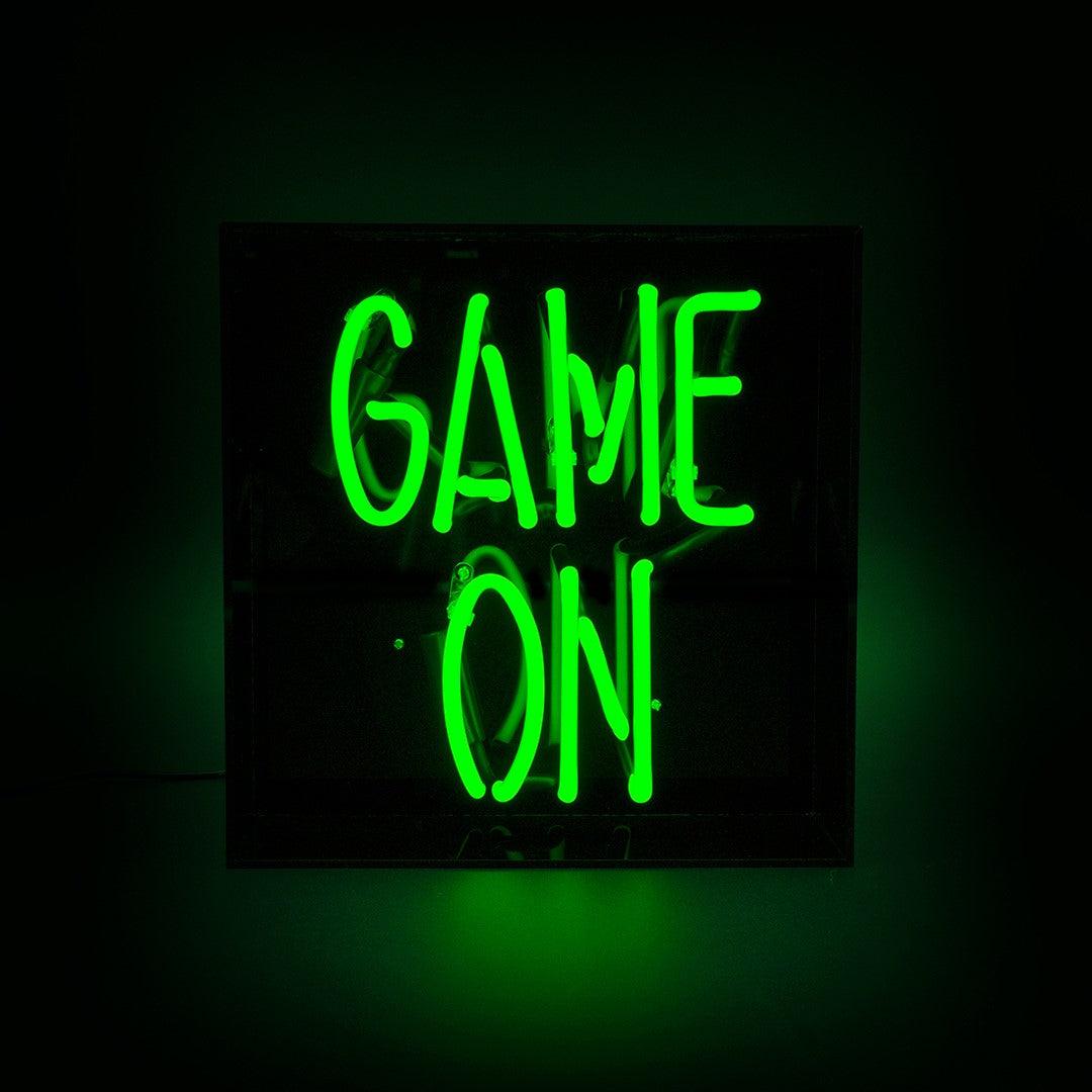 "Game on" Glas Neon Box - TOM NEON