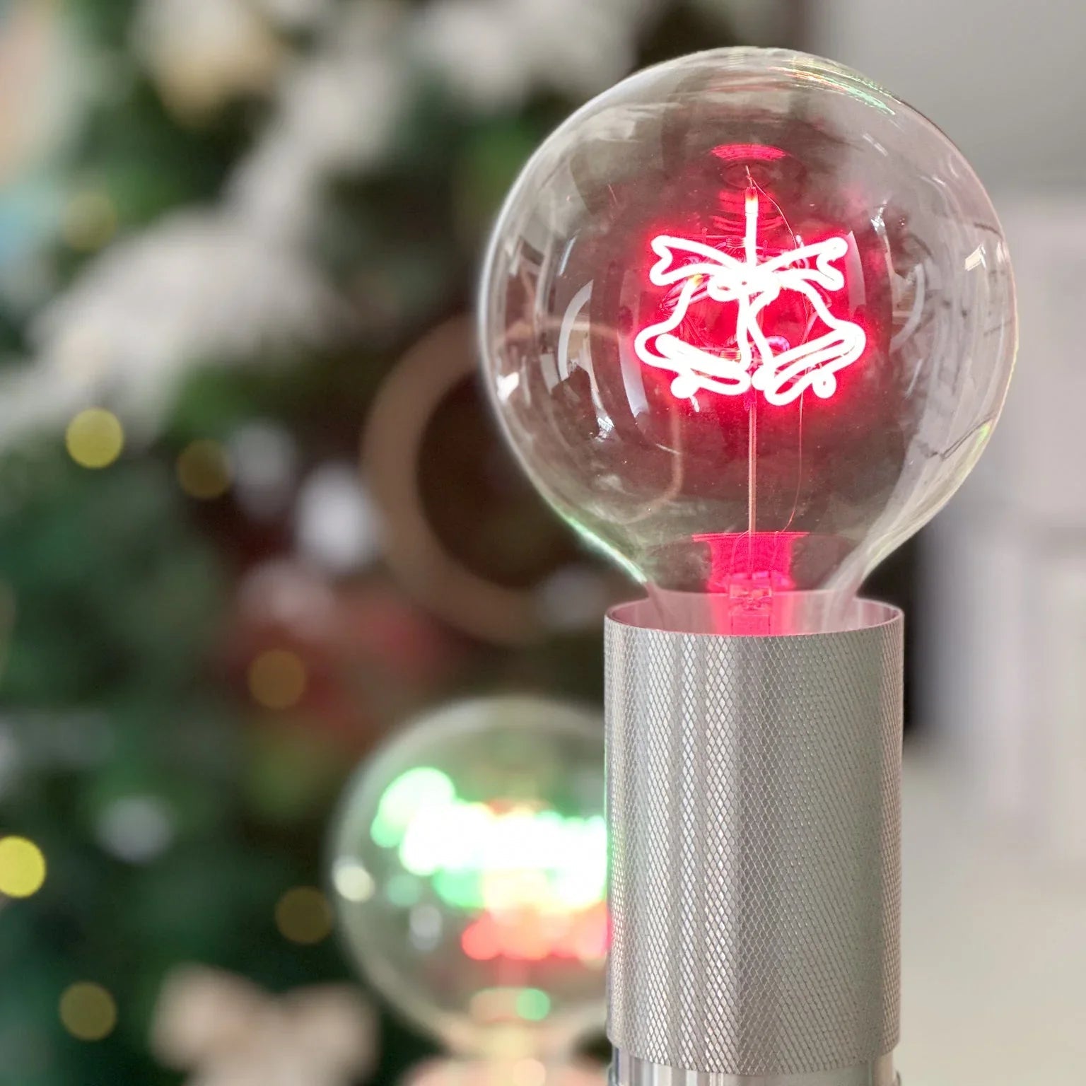 „Weihnachtsglocken“ Kabel LED Deko-Glühbirne – Stimmungsbild