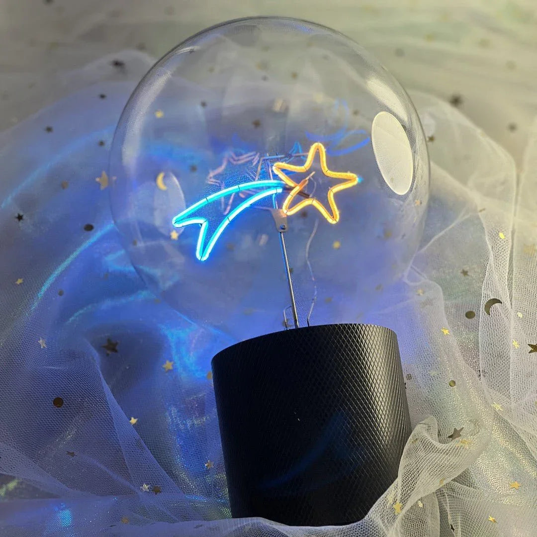 „Sternschnuppe“ Kabel LED Deko-Glühbirne – Detailansicht