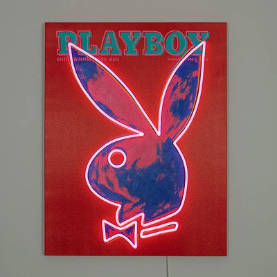TOM NEON LED Neon 'Andy Warhol Cover' Playboy Edition. Auffällige Neonschriftzug mit dem ikonischen Playboy-Cover im Stil von Andy Warhol. Ideal für Kunstliebhaber und stilvolle Raumgestaltung.