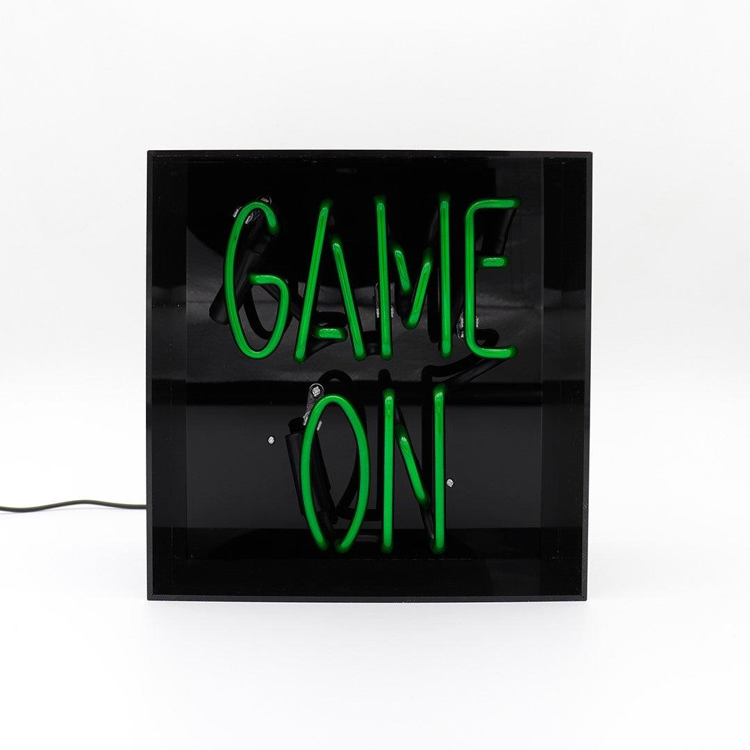 "Game on" Glas Neon Box - TOM NEON