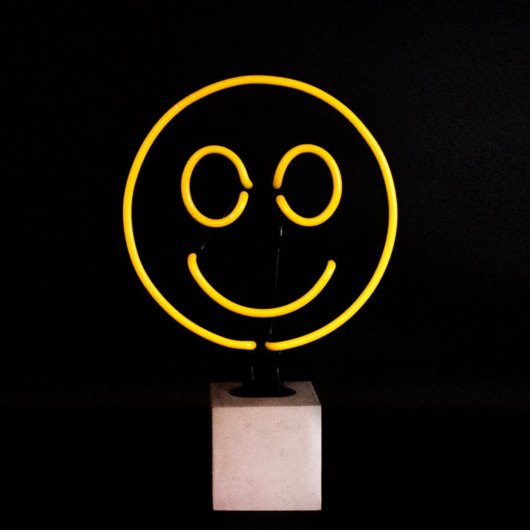 "Smile" Glas Stand-Neon - TOM NEON