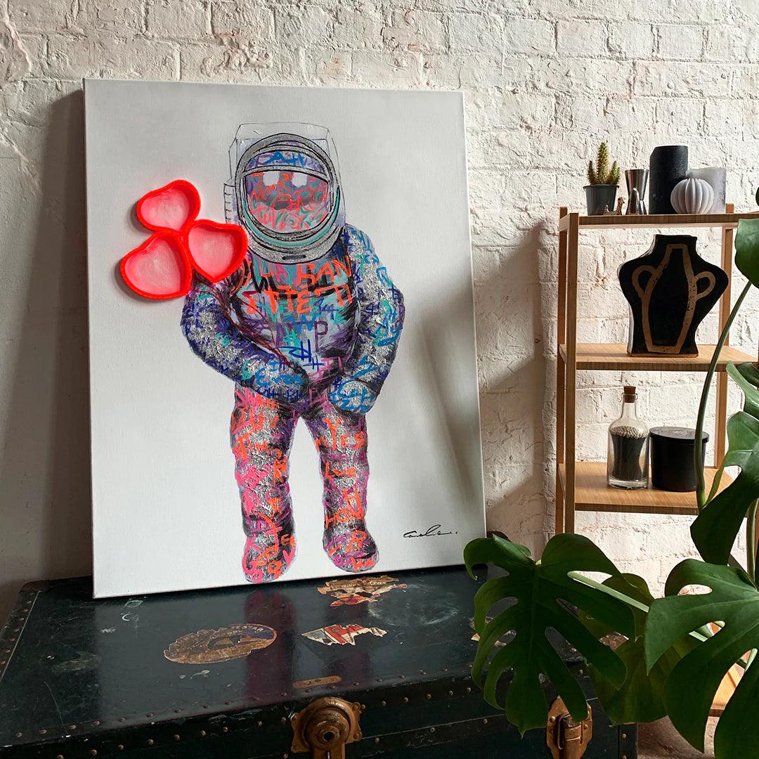 "Spaceman in Love" LED Neon Wall Art - TOM NEON