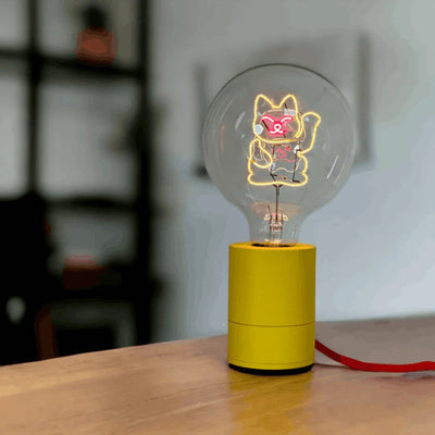 „Lucky Cat“ Kabel LED Deko-Glühbirne – Detailansicht