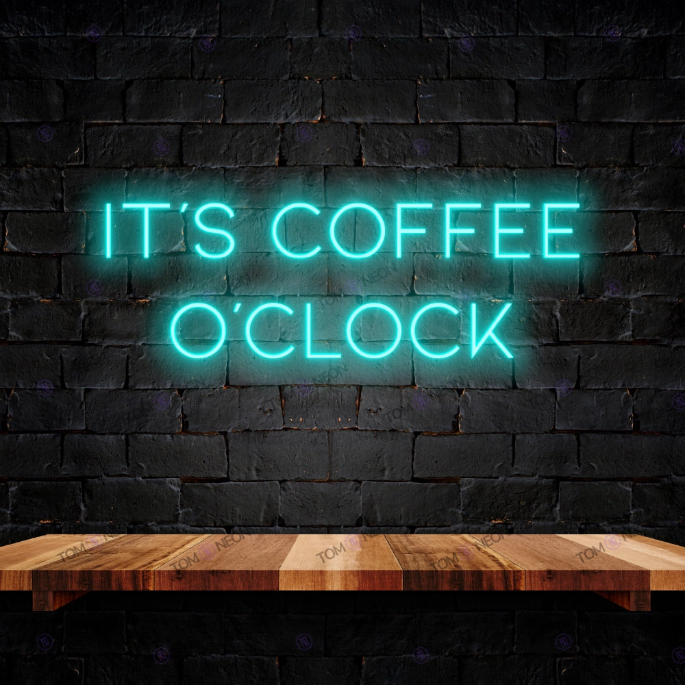 It's coffee o'clock LED Neon Schriftzug Sign, beleuchtetes Neonschild in türkis, ideal für Cafés, Bars und Restaurants, schafft eine einladende und stilvolle Atmosphäre.